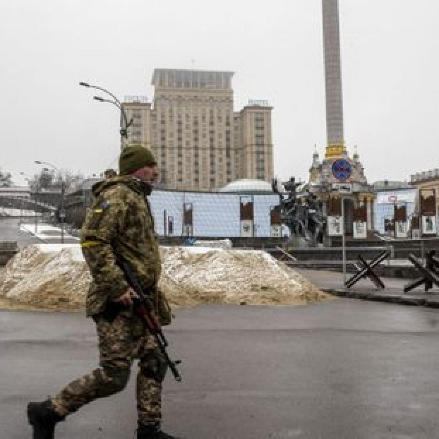Guerre en Ukraine : des pourparlers attendus, l&rsquo;espoir d&rsquo;un cessez-le-feu