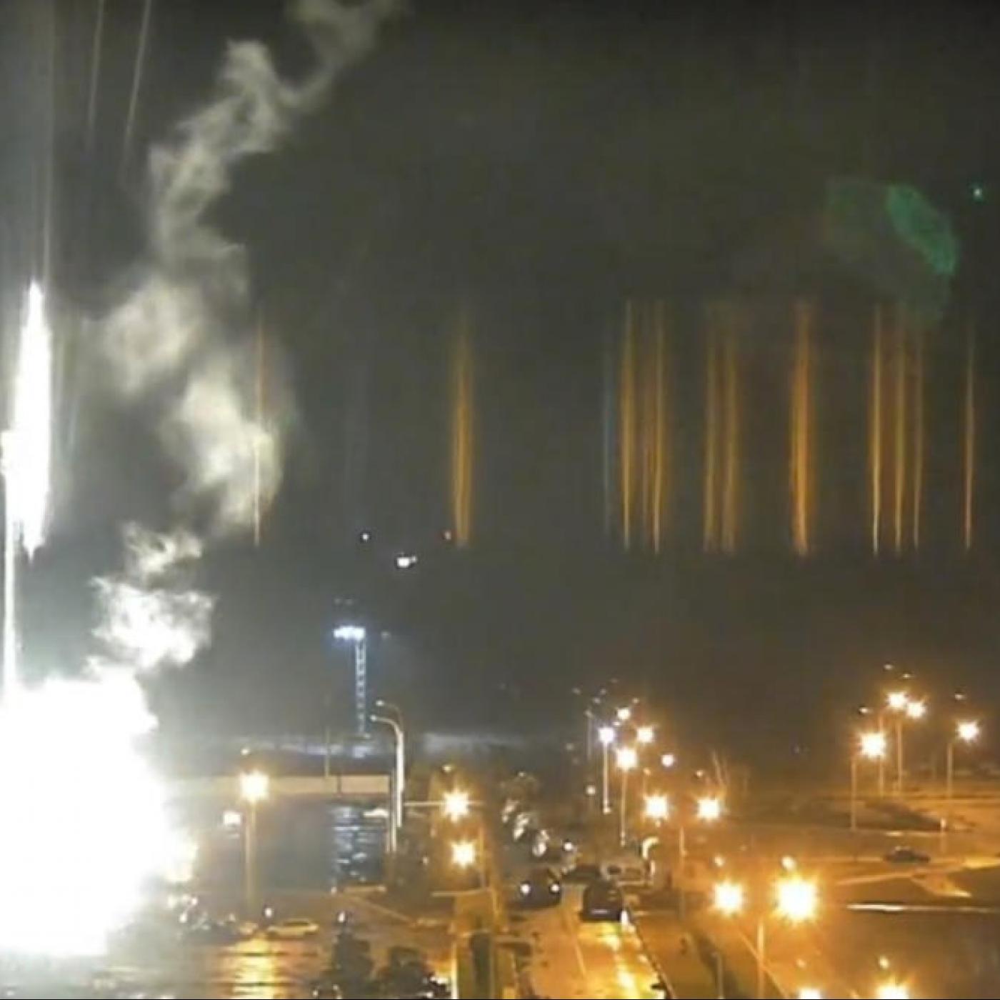 La Russie attaque une centrale nucléaire en Ukraine