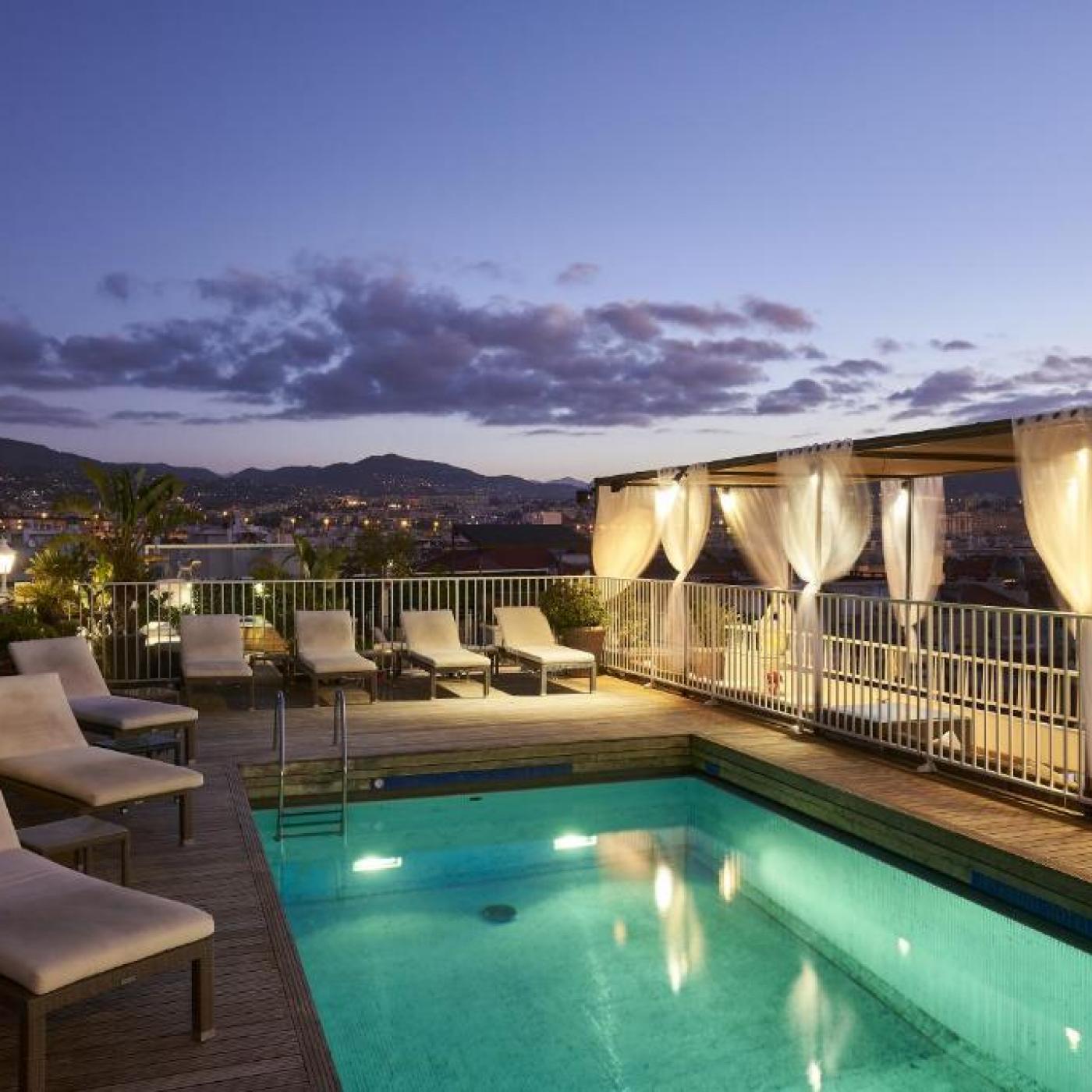 ZOOM SUR L&rsquo;HÔTEL LE SPLENDID