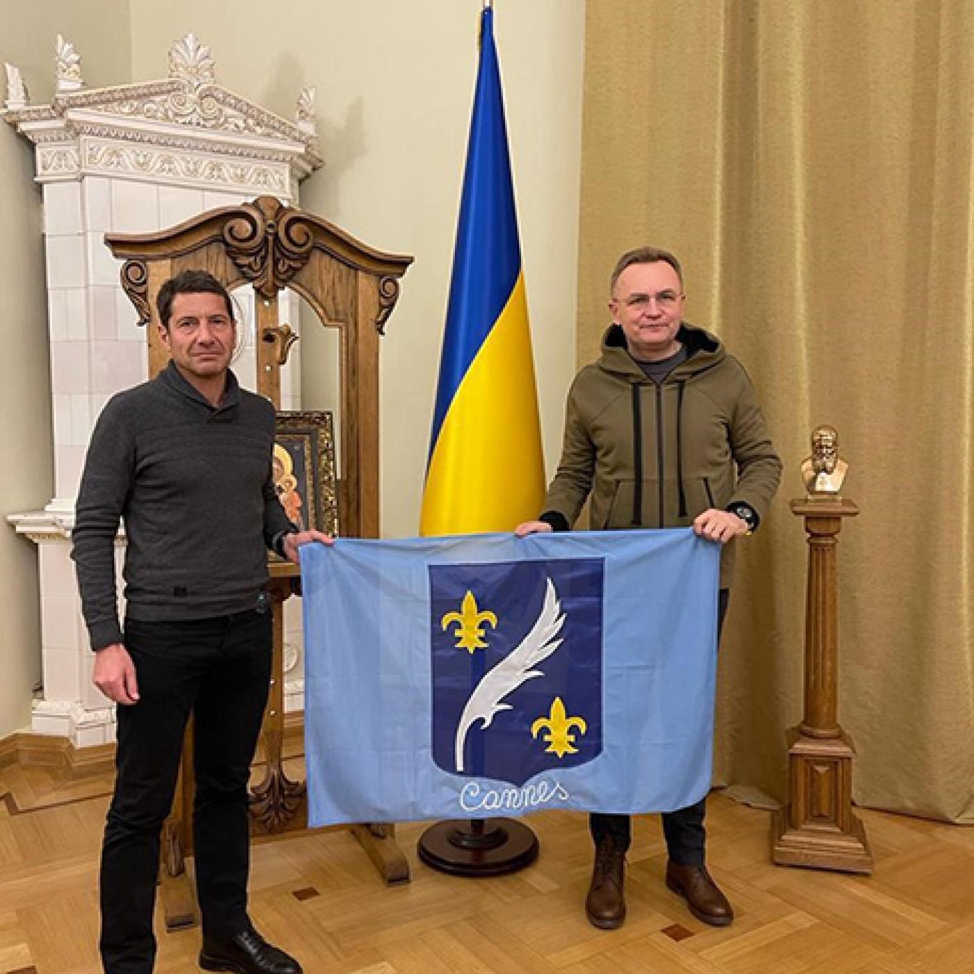 La mairie de Cannes organise une réunion pour favoriser l&rsquo;intégration des réfugiés Ukrainiens