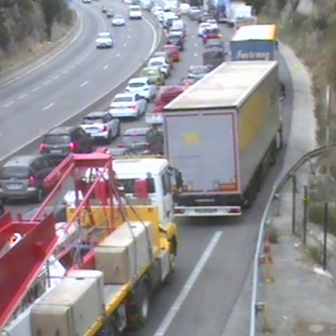 La circulation s&rsquo;annonce compliqué dimanche sur la A8 en région PACA