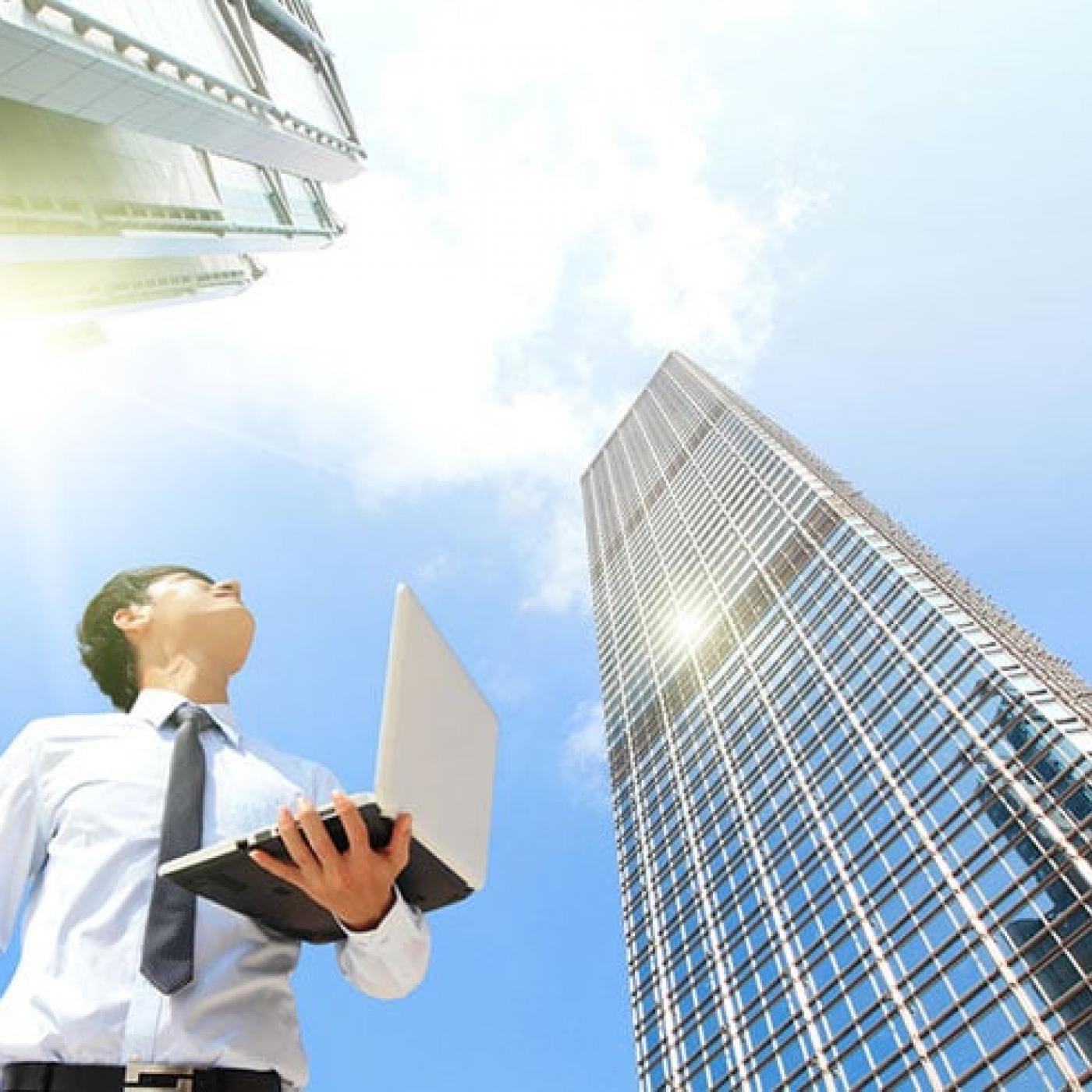 Comment s&rsquo;habiller pour aller au travail avec cette forte chaleur